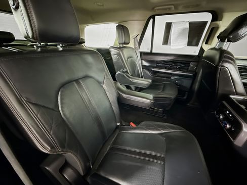 Used 2020 Ford Expedition Platinum image 37