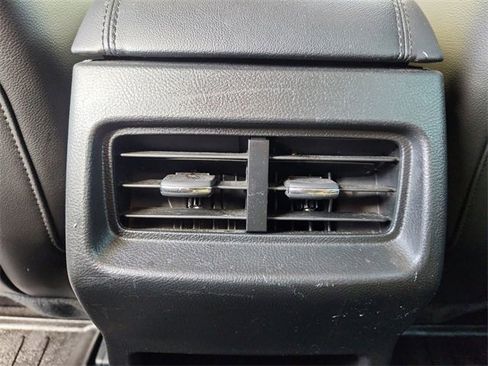 Used 2021 Ford Edge SEL w/ Convenience Package image 21