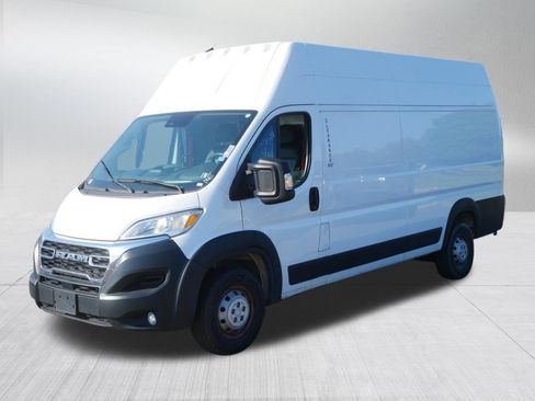Used 2023 RAM ProMaster 3500 w/ Lane Management Group FWD image 3