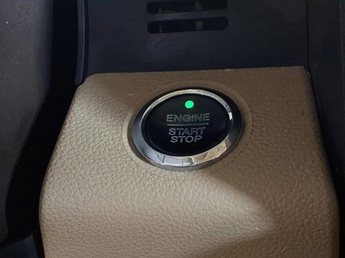 Used 2018 Ford F150 Lariat AWD/4WD image 26