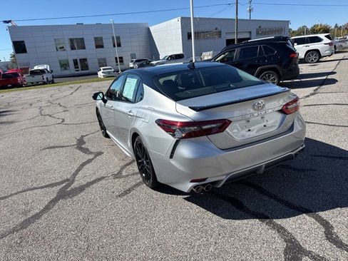 Used 2024 Toyota Camry XSE image 9