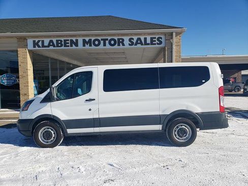 Used 2016 Ford Transit 150 XL image 2
