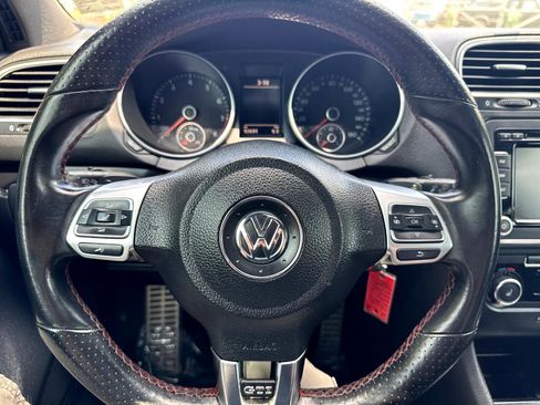 Used 2013 Volkswagen GTI 2-Door image 16