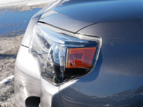 Used 2019 Toyota 4Runner SR5 Premium image 16