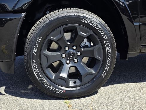 New 2025 RAM 1500 Big Horn image 9