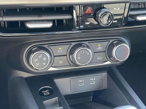 New 2026 Nissan Kicks S image 26