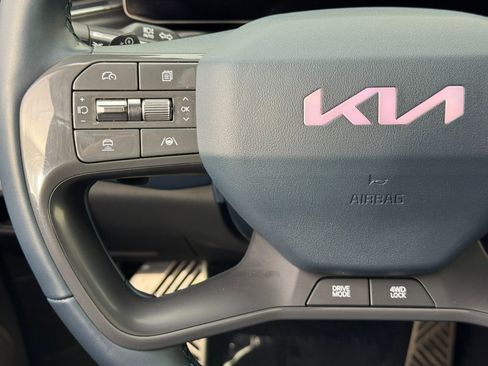 Used 2024 Kia EV9 GT-Line image 23