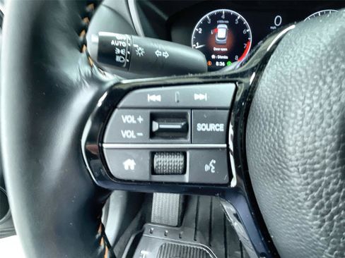Certified 2025 Honda HR-V Sport image 16