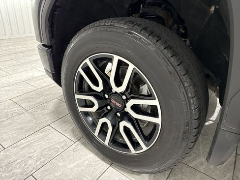 Used 2023 GMC Sierra 1500 AT4 w/ AT4 Premium Package image 34