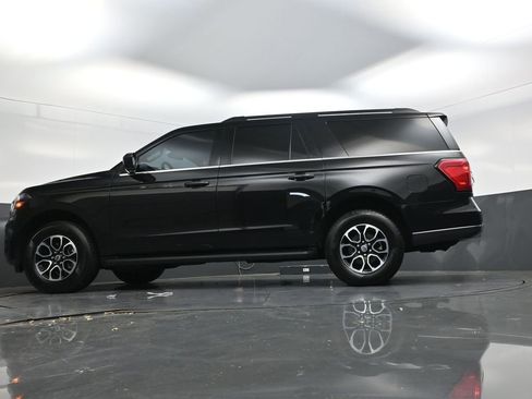 Used 2024 Ford Expedition Max XLT image 25