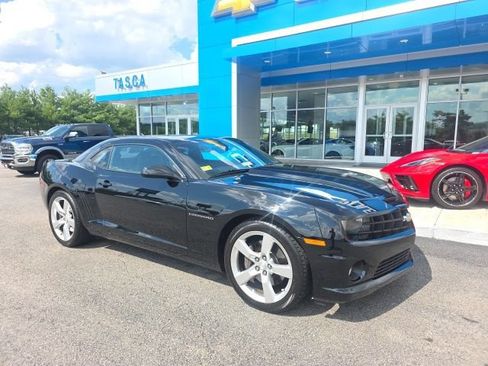 Used 2010 Chevrolet Camaro SS RWD image 1