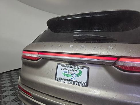 Used 2021 Lincoln Corsair Reserve w/ Equipment Group 201A image 17