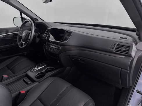 Certified 2022 Honda Passport TrailSport image 30