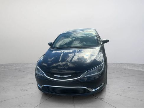 Used 2015 Chrysler 200 Limited w/ Convenience Group image 10