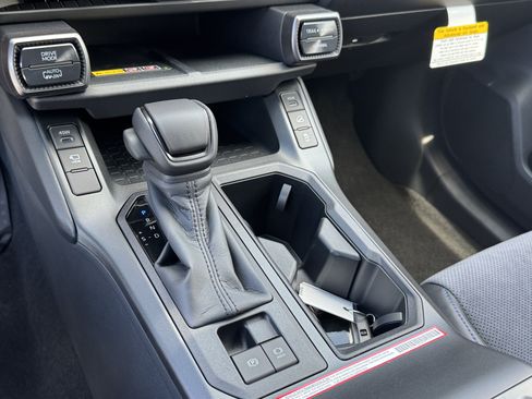 New 2026 Toyota RAV4 XSE AWD/4WD image 19