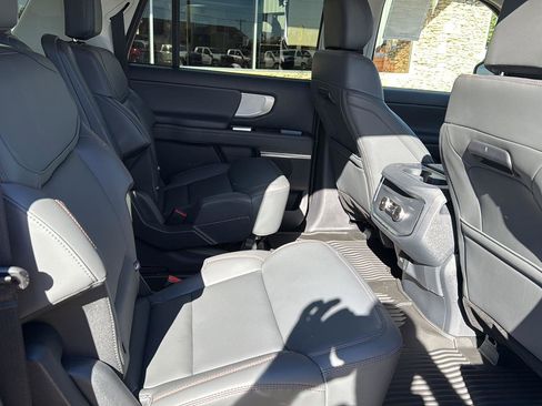 New 2025 Ford Expedition Max Active image 31