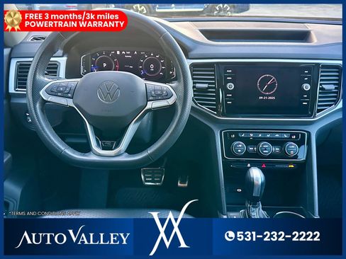 Used 2022 Volkswagen Atlas SEL R-Line AWD/4WD image 30