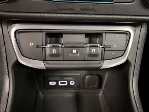 Certified 2024 GMC Terrain SLT w/ Elevation Edition AWD/4WD image 15