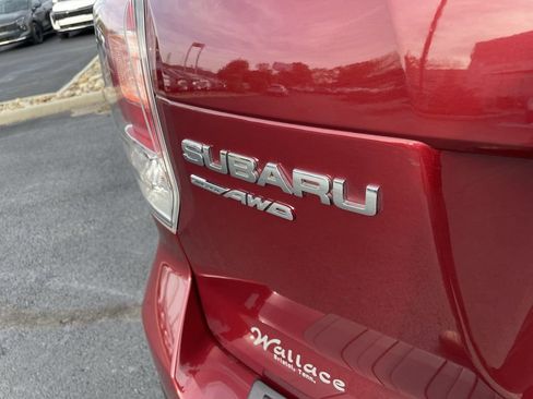 Used 2017 Subaru Forester 2.5i Touring image 7