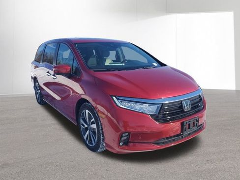 Used 2023 Honda Odyssey Touring image 12