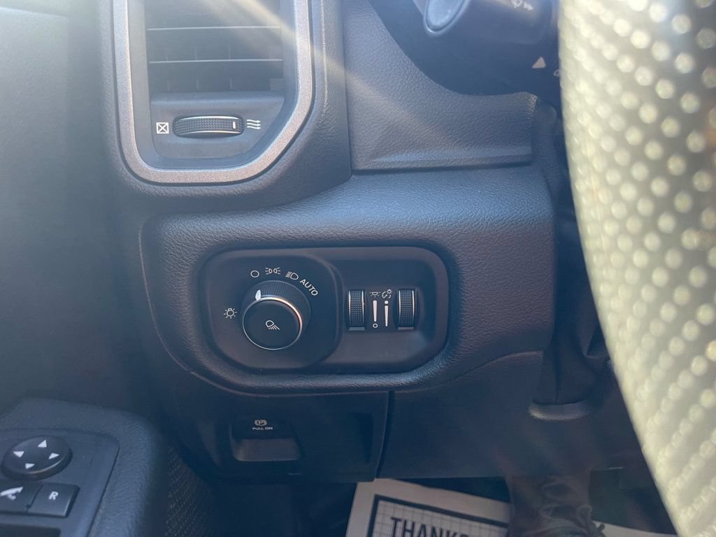 Used 2019 RAM 1500 Tradesman w/ Tradesman Group AWD/4WD image 16