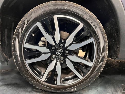 Used 2022 Honda Pilot Touring image 27