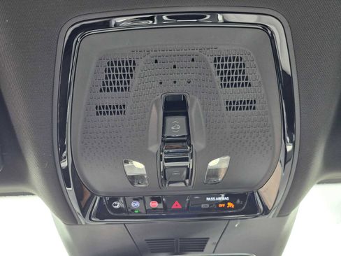 New 2024 Cadillac Lyriq Sport image 34