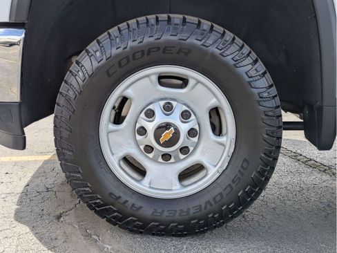 Used 2024 Chevrolet Silverado 2500 W/T w/ WT Convenience Package AWD/4WD image 12