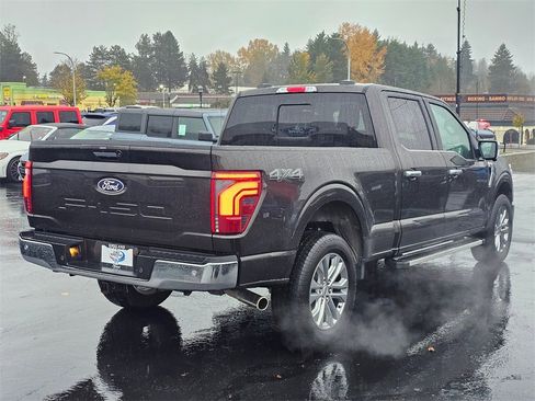 Used 2024 Ford F150 Lariat image 7