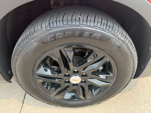 Used 2021 Chevrolet Blazer LT FWD image 11