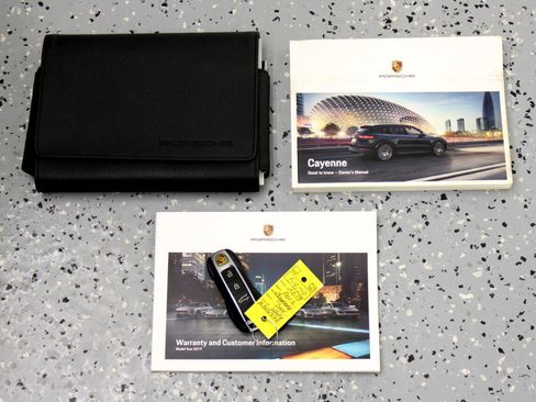 Used 2019 Porsche Cayenne image 90