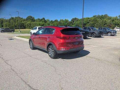 Used 2019 Kia Sportage EX w/ EX Premium Package FWD image 3