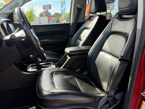 Used 2016 GMC Canyon SLT AWD/4WD image 10