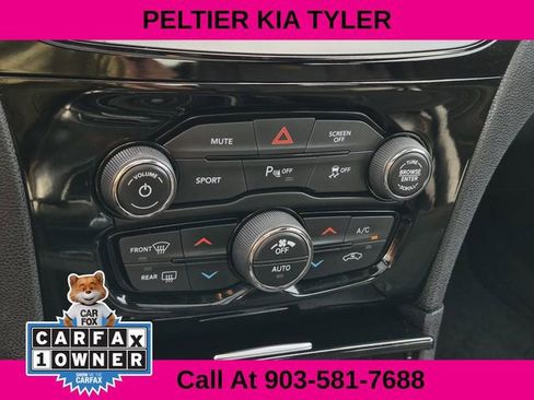 Used 2018 Chrysler 300 S w/ 300S Premium Group image 46