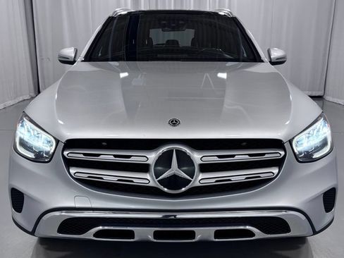 Used 2020 Mercedes-Benz GLC 300 4MATIC image 3