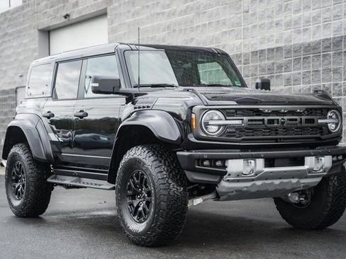 New 2025 Ford Bronco Raptor image 2
