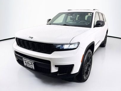 Used 2025 Jeep Grand Cherokee L Altitude