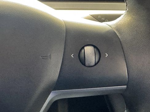 Used 2023 Tesla Model 3 Standard Range RWD image 22