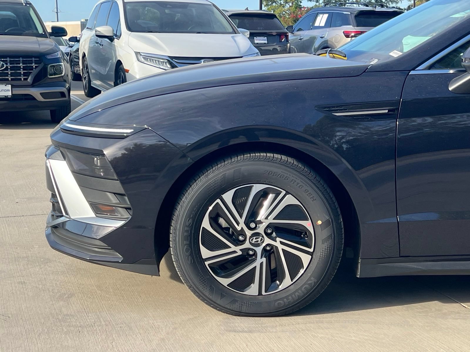 New 2026 Hyundai Sonata Blue FWD image 8