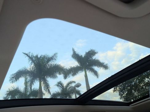 Used 2022 Mercedes-Benz GLE 350 image 16