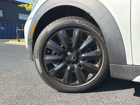Used 2023 MINI Cooper Countryman S w/ Signature Upholstery Package FWD image 14