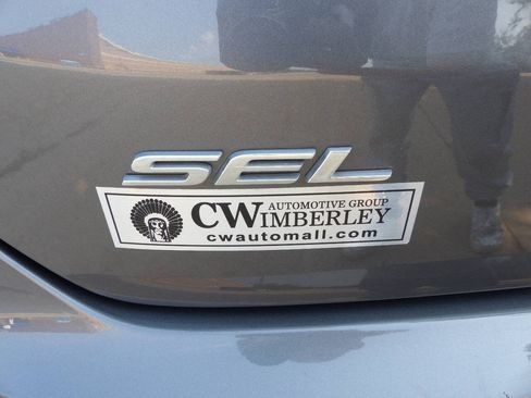 Used 2021 Ford Edge SEL w/ Convenience Package AWD/4WD image 10