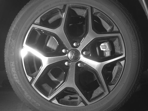 Used 2025 Jeep Compass Limited image 13