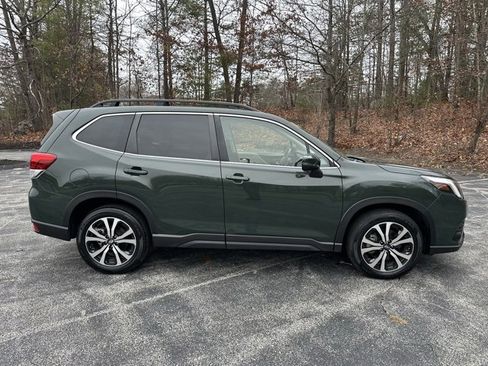 Used 2024 Subaru Forester Limited image 4