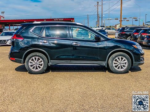 Used 2019 Nissan Rogue SV image 8