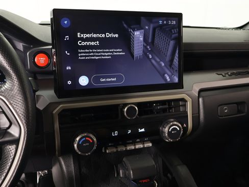 Used 2024 Toyota Tacoma TRD Sport AWD/4WD image 5