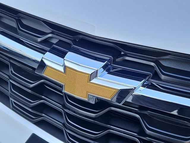 New 2026 Chevrolet Trax LS w/ LS Convenience Package FWD image 30
