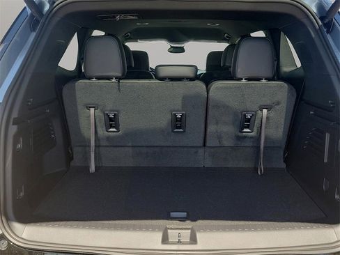 New 2025 Buick Enclave Sport Touring w/ Super Cruise Package image 7