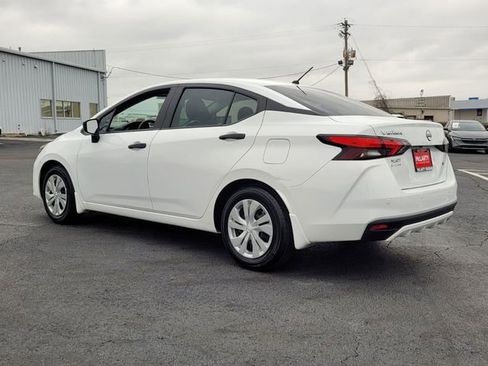 Certified 2024 Nissan Versa S w/ Trunk Package FWD image 3