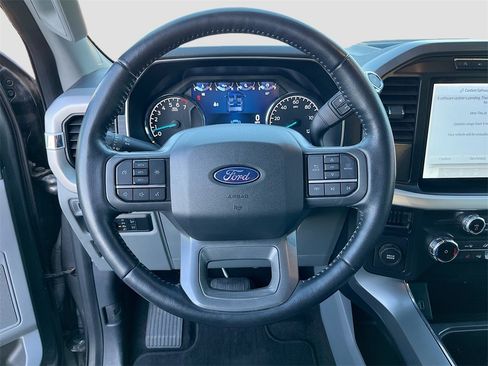 Used 2022 Ford F150 XLT w/ Equipment Group 302A High image 11